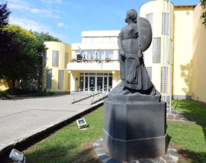 magyar-hazak-bejarat magyar-hazak-bejarat